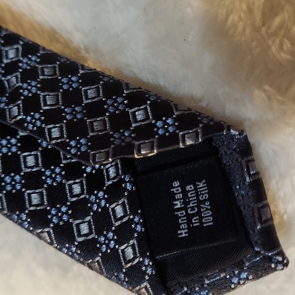 STAFFORD Men's Silk Tie - Picture 5 of 5